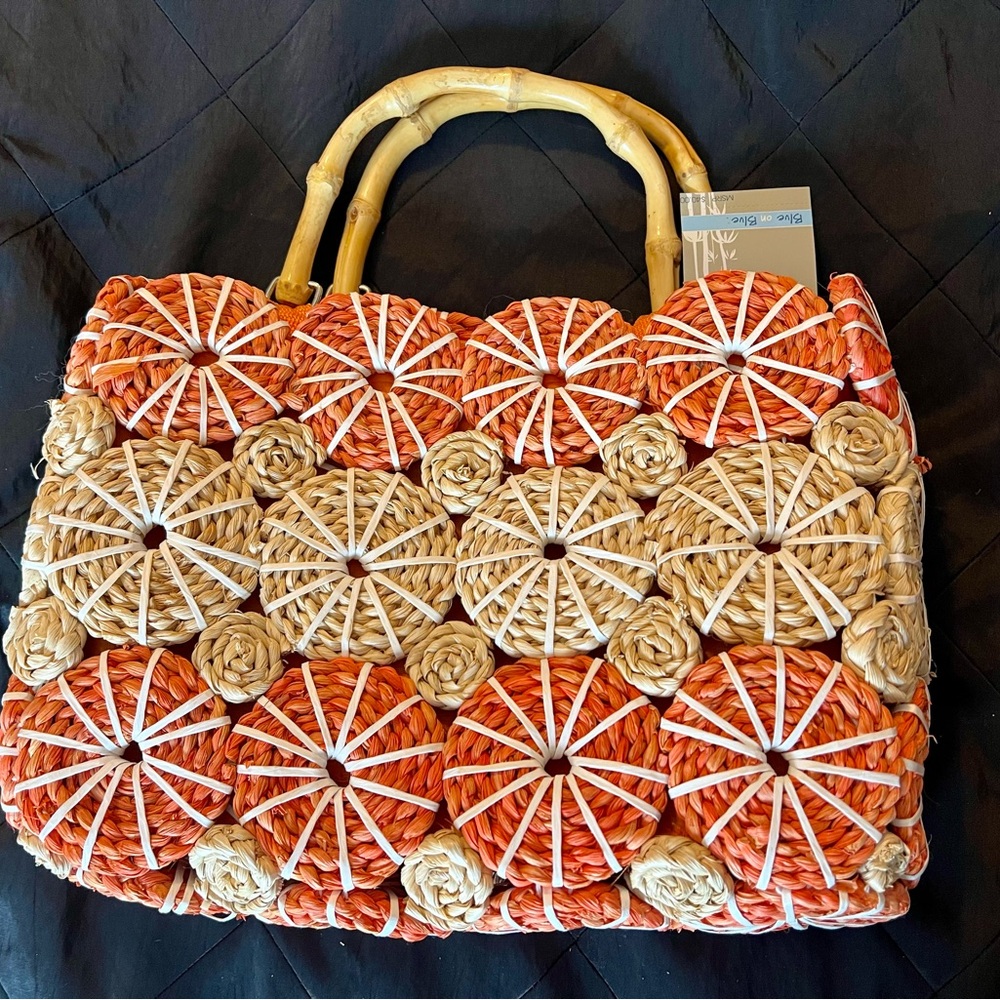 Wicker lined tote